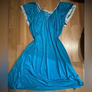Vintage Babydoll style Blue Nightgown w/ White Accents
